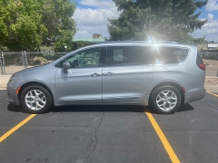 Used 2018 Chrysler Pacifica 4d Wagon Touring L at Naples Auto Sales near Vernal, UT