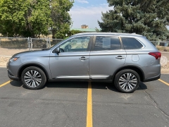 Used 2020 Mitsubishi Outlander 4d SUV AWC SE at Naples Auto Sales near Vernal, UT
