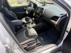 Used 2014  Jeep Cherokee 4d SUV 4WD Latitude V6 at Naples Auto Sales near Vernal&comma; UT