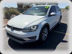 Used 2017  Volkswagen Golf Alltrack 4d Wagon TSI SE 4motion Auto at Naples Auto Sales near Vernal&comma; UT