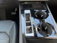 Used 2025  Volkswagen Atlas 2&period;0T SEL 4MOTION at Naples Auto Sales near Vernal&comma; UT