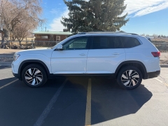 Used 2025  Volkswagen Atlas 2&period;0T SEL 4MOTION at Naples Auto Sales near Vernal&comma; UT