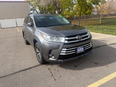 Used 2018  Toyota Highlander 4d SUV AWD LE at Naples Auto Sales near Vernal&comma; UT