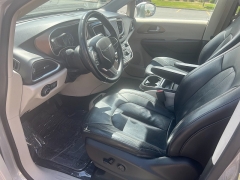 Used 2018 Chrysler Pacifica 4d Wagon Touring L at Naples Auto Sales near Vernal, UT