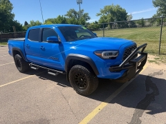 Used 2020  Toyota Tacoma 4WD Double Cab TRD Off-Road Auto at Naples Auto Sales near Vernal&comma; UT