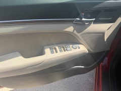 Used 2020  Hyundai Elantra 4d Sedan SEL at Naples Auto Sales near Vernal&comma; UT