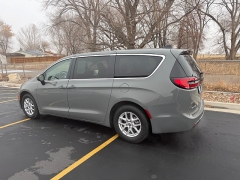 Used 2023  Chrysler Pacifica Touring L FWD at Naples Auto Sales near Vernal&comma; UT