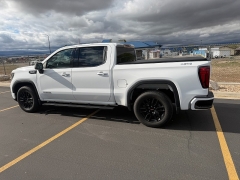 Used 2022  GMC Sierra 1500 4WD Crew Cab 157" Elevation at Naples Auto Sales near Vernal&comma; UT