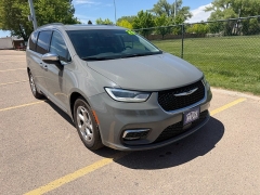 Used 2023  Chrysler Pacifica Limited FWD at Naples Auto Sales near Vernal&comma; UT