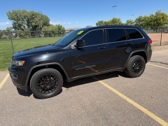 Used 2018  Jeep Grand Cherokee 4d SUV 4WD Laredo at Naples Auto Sales near Vernal&comma; UT