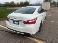 Used 2016  Nissan Altima 4d Sedan 2&period;5L at Naples Auto Sales near Vernal&comma; UT