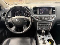 Used 2019  Nissan Pathfinder 4d SUV 4WD SL at Naples Auto Sales near Vernal&comma; UT