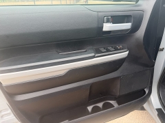 Used 2020  Toyota Tundra 4WD CrewMax SR5 5&period;7L at Naples Auto Sales near Vernal&comma; UT