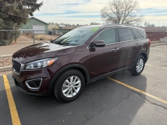 Used 2017  Kia Sorento 4d SUV FWD L at Naples Auto Sales near Vernal&comma; UT