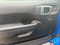 Used 2023  Jeep Gladiator Sport S 4x4 at Naples Auto Sales near Vernal&comma; UT