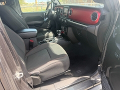Used 2021  Jeep Gladiator Rubicon 4x4 at Naples Auto Sales near Vernal&comma; UT