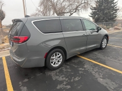 Used 2023  Chrysler Pacifica Touring L FWD at Naples Auto Sales near Vernal&comma; UT