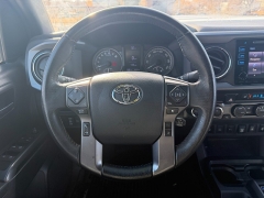 Used 2019  Toyota Tacoma 4WD Double Cab TRD Sport Longbed at Naples Auto Sales near Vernal&comma; UT