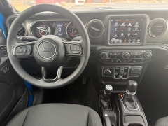 Used 2023  Jeep Gladiator Sport S 4x4 at Naples Auto Sales near Vernal&comma; UT