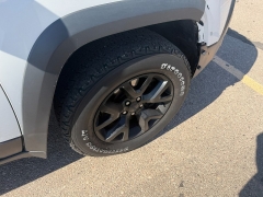 Used 2016  Jeep Cherokee 4d SUV 4WD Trailhawk V6 at Naples Auto Sales near Vernal&comma; UT