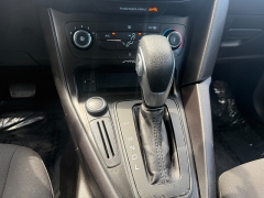 Used 2017  Ford Focus 4d Sedan SE at Naples Auto Sales near Vernal&comma; UT