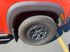 Used 2025  Nissan Frontier Crew Cab 4x4 Long Bed PRO-4X at Naples Auto Sales near Vernal&comma; UT