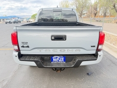 Used 2021  Toyota Tacoma 4WD SR5 Double Cab 5ft Bed V6 AT at Naples Auto Sales near Vernal&comma; UT