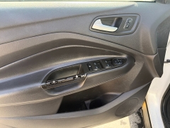 Used 2017  Ford Escape 4d SUV 4WD SE at Naples Auto Sales near Vernal&comma; UT