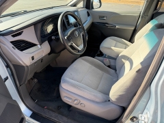 Used 2016  Toyota Sienna 4d Wagon LE 7-Pass Mobility at Naples Auto Sales near Vernal&comma; UT