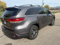 Used 2018  Toyota Highlander 4d SUV AWD LE at Naples Auto Sales near Vernal&comma; UT