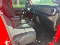 Used 2019  Jeep Wrangler Unlimited 4d SUV 4WD Sahara at Naples Auto Sales near Vernal&comma; UT