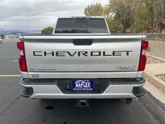 Used 2022 Chevrolet Silverado 3500HD 4WD Crew Cab 159" High Country Dsl at Naples Auto Sales near Vernal, UT