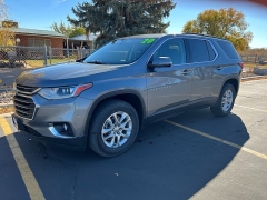 Used 2020  Chevrolet Traverse 4d SUV AWD LT Cloth w/1LT at Naples Auto Sales near Vernal, UT