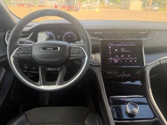 Used 2025  Jeep Grand Cherokee Altitude 4x4 at Naples Auto Sales near Vernal&comma; UT