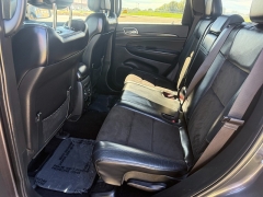 Used 2020  Jeep Grand Cherokee 4d SUV 4WD Laredo Altitude at Naples Auto Sales near Vernal&comma; UT