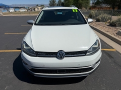 Used 2017  Volkswagen Golf Alltrack 4d Wagon TSI SE 4motion Auto at Naples Auto Sales near Vernal&comma; UT