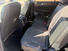 Used 2025  Volkswagen Atlas 2&period;0T SEL 4MOTION at Naples Auto Sales near Vernal&comma; UT