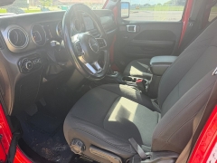 Used 2019  Jeep Wrangler Unlimited 4d SUV 4WD Sahara at Naples Auto Sales near Vernal&comma; UT