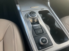 Used 2022  Ford Explorer XLT 4WD at Naples Auto Sales near Vernal, UT