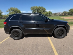 Used 2018  Jeep Grand Cherokee 4d SUV 4WD Laredo at Naples Auto Sales near Vernal&comma; UT