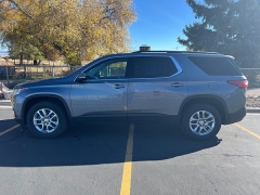 Used 2020  Chevrolet Traverse 4d SUV AWD LT Cloth w/1LT at Naples Auto Sales near Vernal, UT