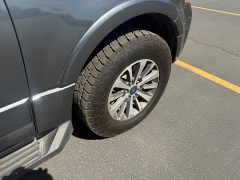 Used 2017  Ford Expedition 4d SUV 4WD XLT at Naples Auto Sales near Vernal&comma; UT