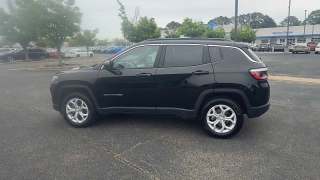 Used 2024  Jeep Compass Latitude 4x4 at CarloanExpress&period;Com near Hampton&comma; VA