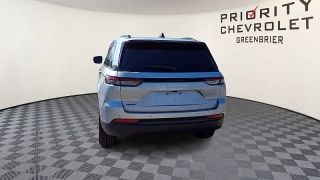 Used 2025  Jeep Grand Cherokee Altitude 4x4 at CarloanExpress&period;Com near Hampton&comma; VA