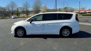 Used 2024  Chrysler Pacifica Touring L FWD at CarloanExpress&period;Com near Hampton&comma; VA