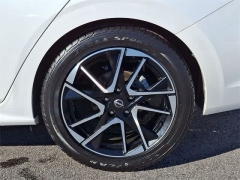 Used 2024  Nissan Sentra SR CVT at CarloanExpress&period;Com near Hampton&comma; VA