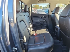 Used 2019  Chevrolet Colorado 4WD Crew Cab 140.5" Z71 at CarloanExpress.Com near Hampton, VA