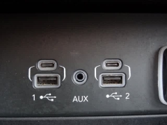 Used 2023  Jeep Grand Cherokee Limited 4x4 at CarloanExpress.Com near Hampton, VA