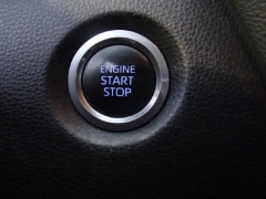 Used 2020  Toyota Corolla Hatchback Manual &lpar;Natl&rpar; at CarloanExpress&period;Com near Hampton&comma; VA