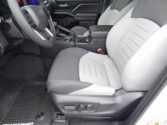 Used 2025  Toyota Tacoma 4WD Double Cab Bed &lpar;Natl&rpar; at CarloanExpress&period;Com near Hampton&comma; VA